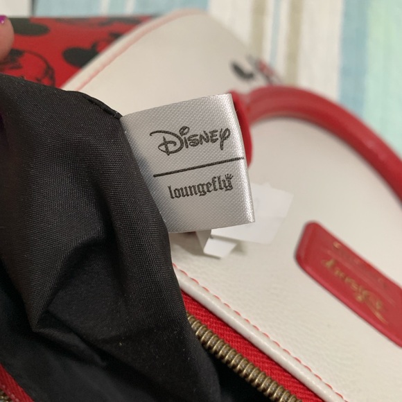 Mickey Mouse♥️🎶Disney ♥️ Loungefly large satchel - Picture 10 of 12